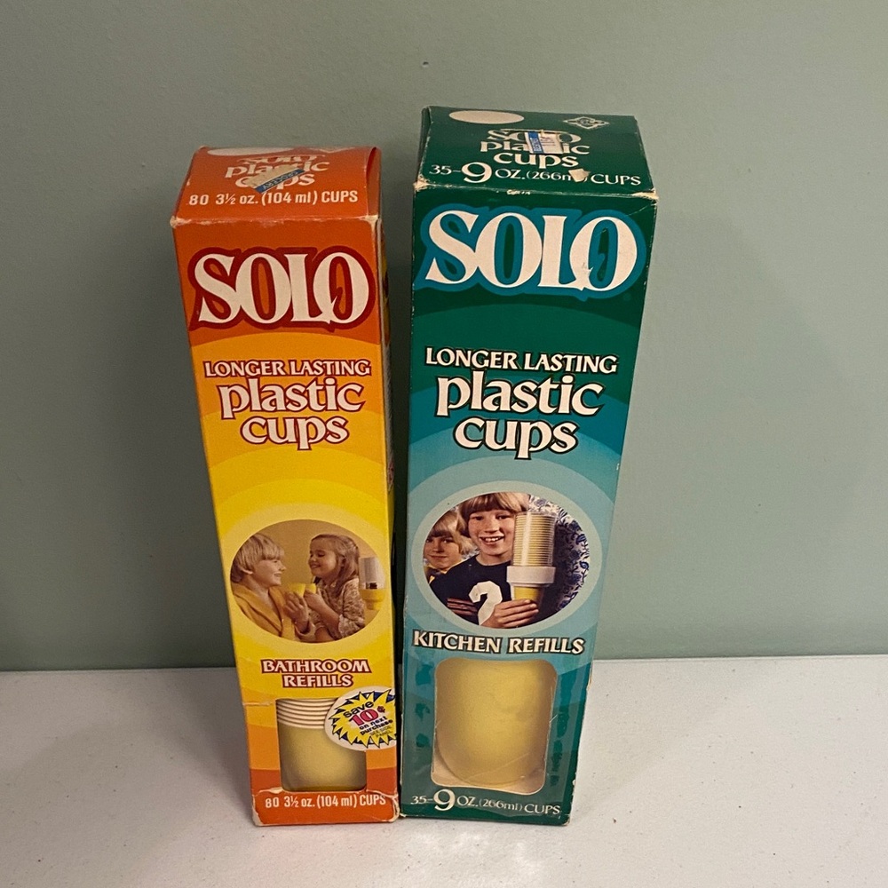Vintage SOLO Plastic Cups Bathroom and Kitchen Refills